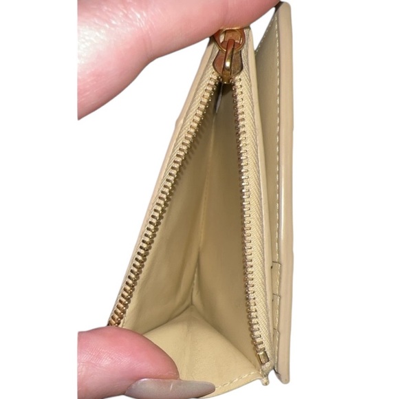 Bottega Veneta Cassette Intrecciato Compact Wallet - Picture 4 of 9